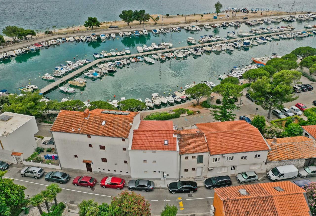 Apartments Nika Crikvenica Extérieur photo